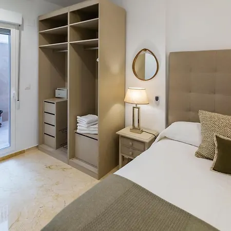 Apartment Emilio Luque Cinco *