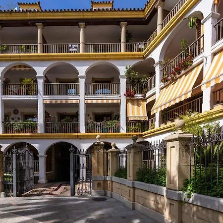 Emilio Luque Cinco Apartment Cordoba